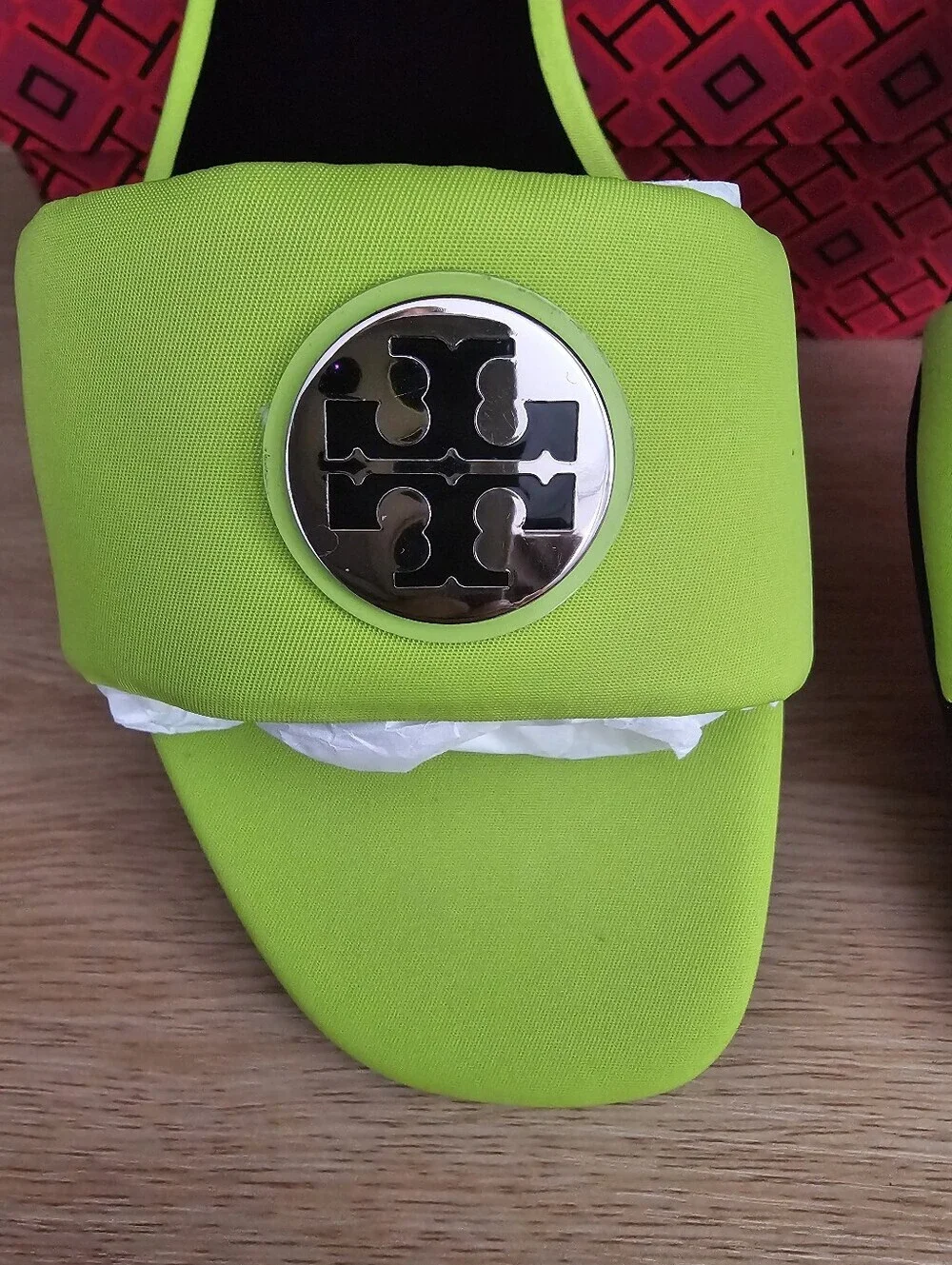 Tory Burch Neon Lime Slide Sandals with Logo Medallion. 8.5